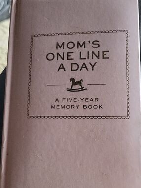 Mom's One Line A Day Five-Year Memory Book - Dusty Mauve